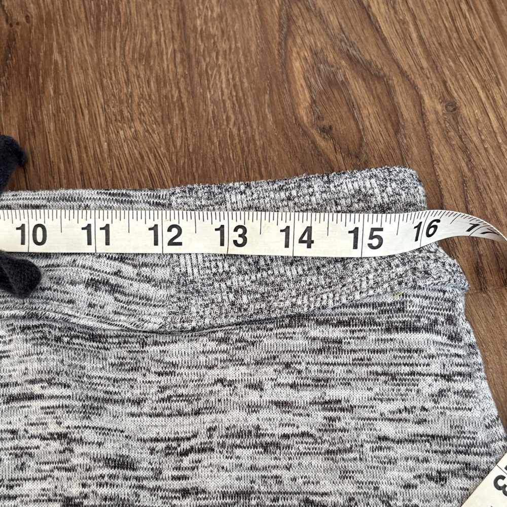 Athleta Downplay gray skirt - Picture 4 of 8